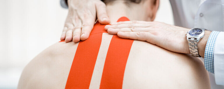 Kinesiologie Luzern | Tapes an der Wirbelsäule